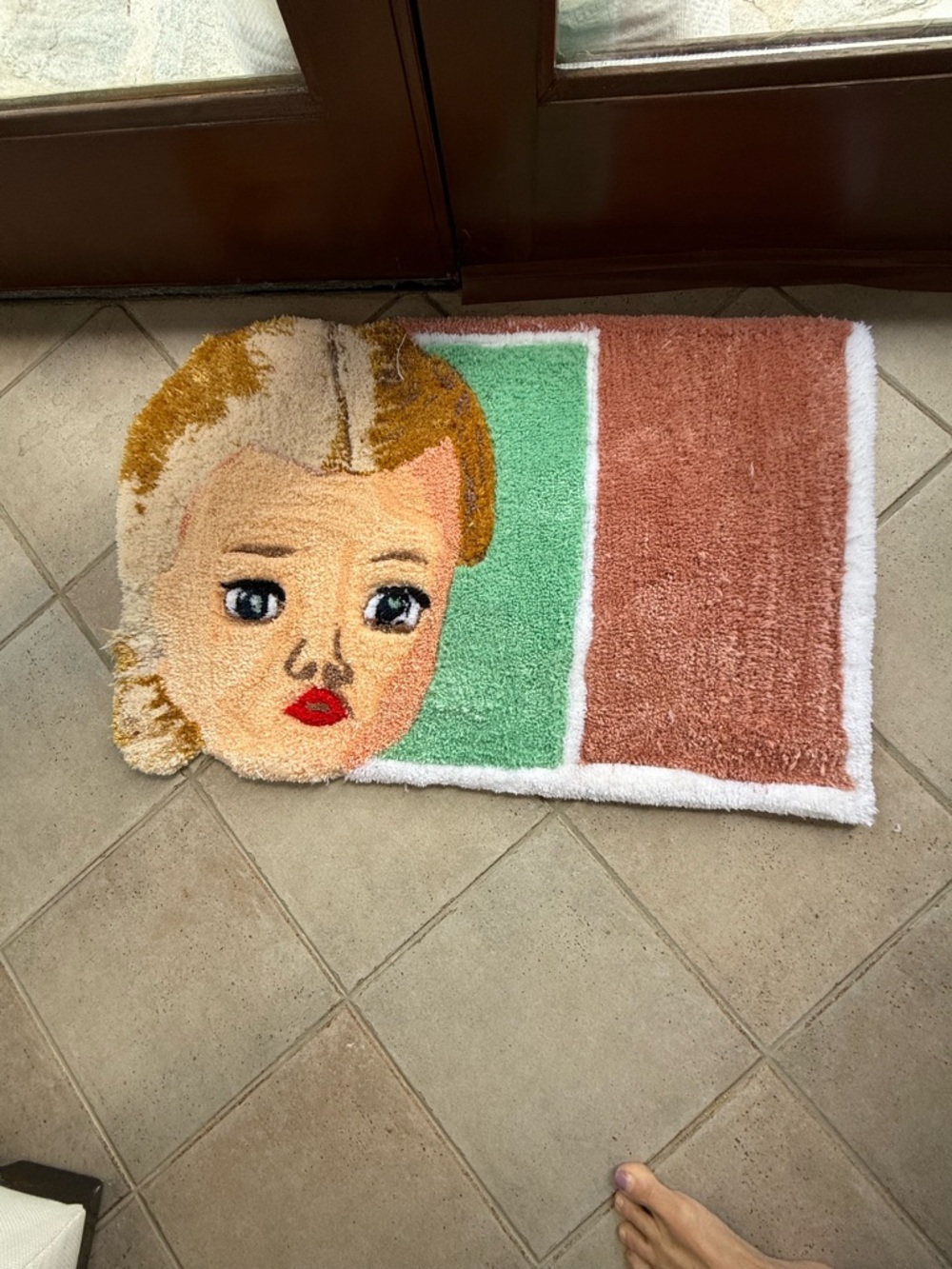Rosenstein Inspired Accent Rug in Peach, Green & White